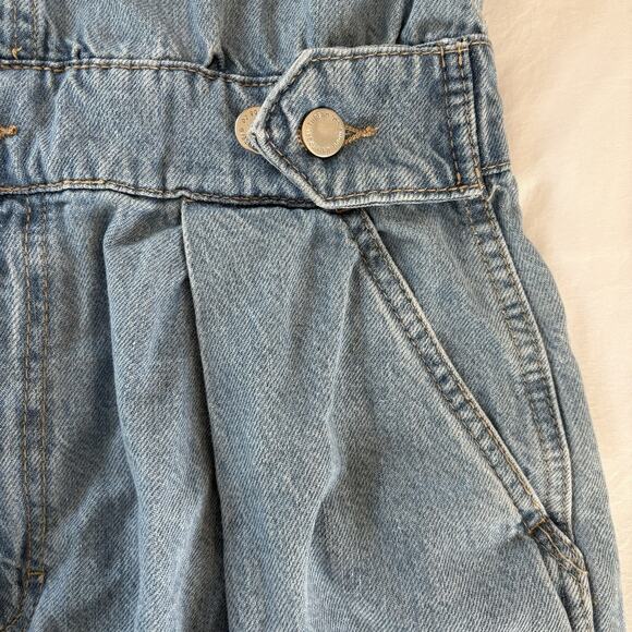 Universal Thread Women's Long Sleeve Denim Shorts Romper Light Wash Size 8 - Picture 13 of 15